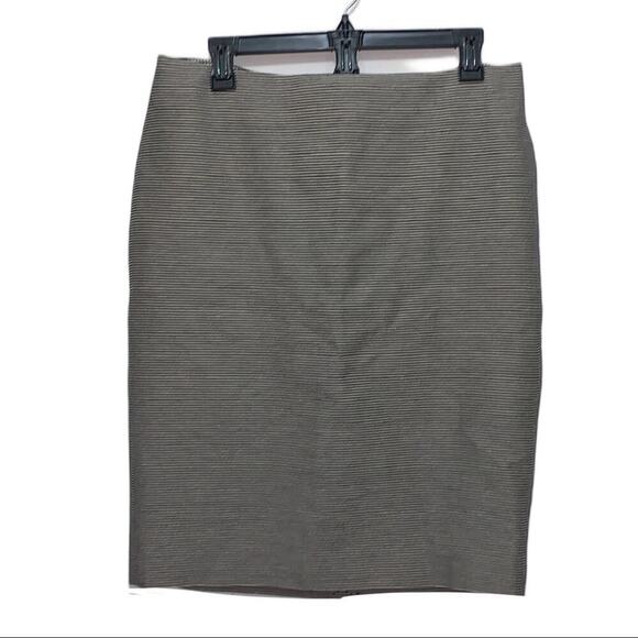 Talbots Dresses & Skirts - Talbots Horizontal Pinstripe Pencil Skirt Navy & White Lined SZ 8 NWOT